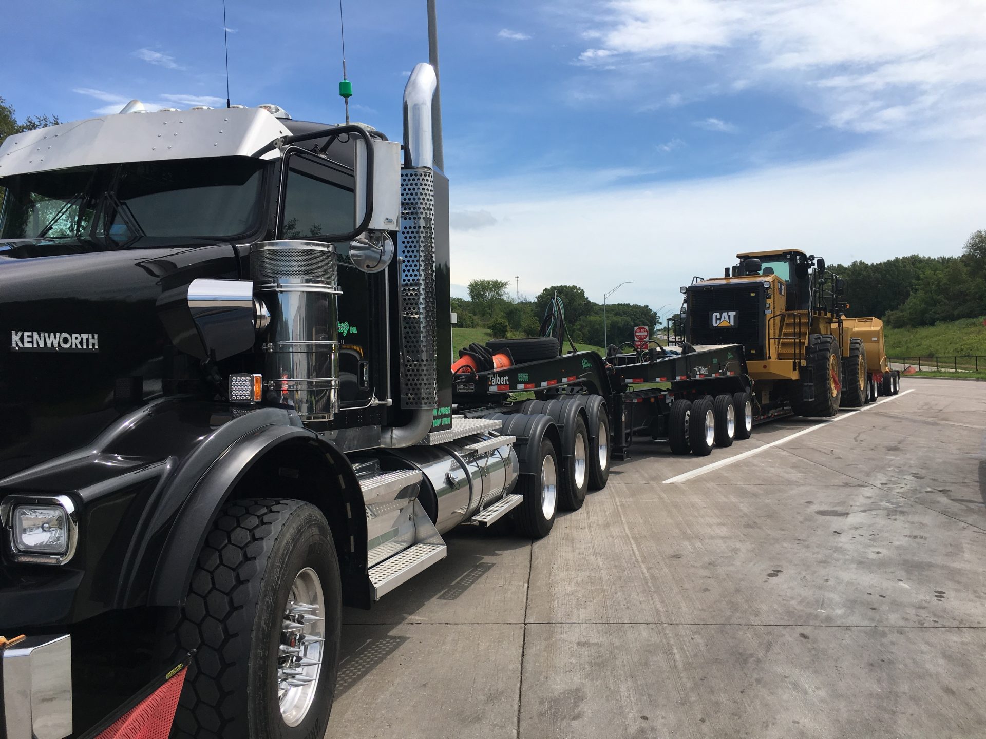 The Future of Heavy Haul Transportation: Innovations in Pilot Car Services and Route Surveys